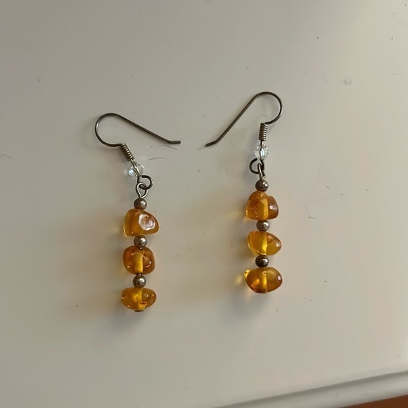 Jewelry - Dainty orange stone hanging earrings